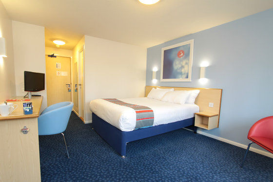 Travelodge Reading Whitley Oda fotoğraf